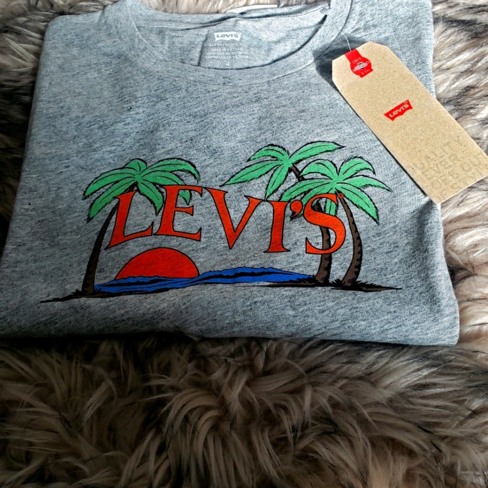 Levi's paradise shirt